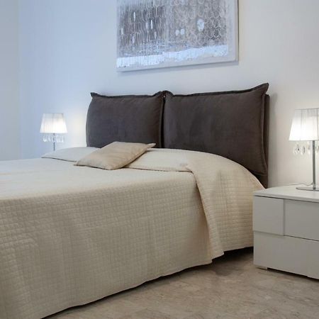 St George Villa Империа Екстериор снимка
