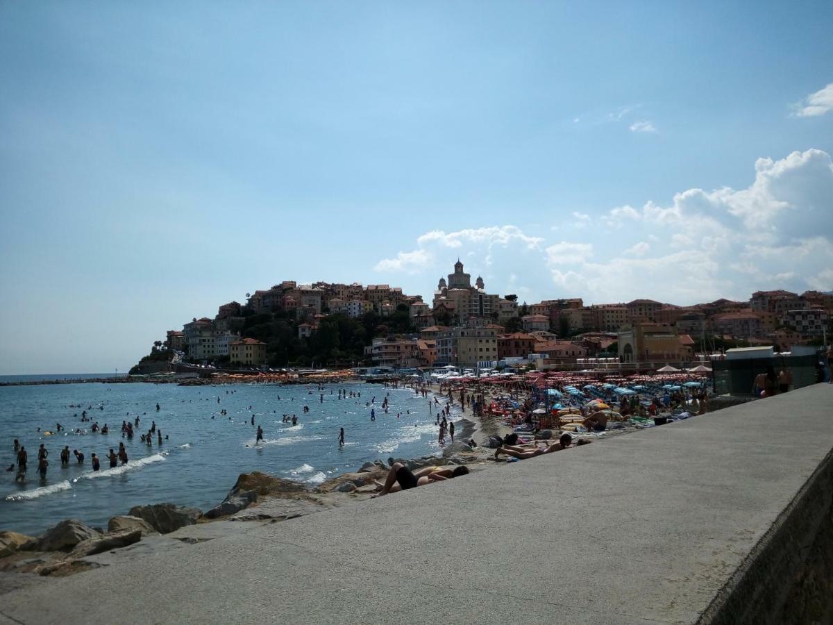 St George Villa Империа Екстериор снимка
